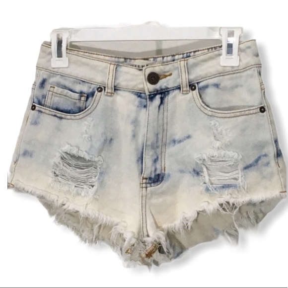 Bullhead Denim Co Pacsun Mom jean shorts size 3 - Picture 1 of 5